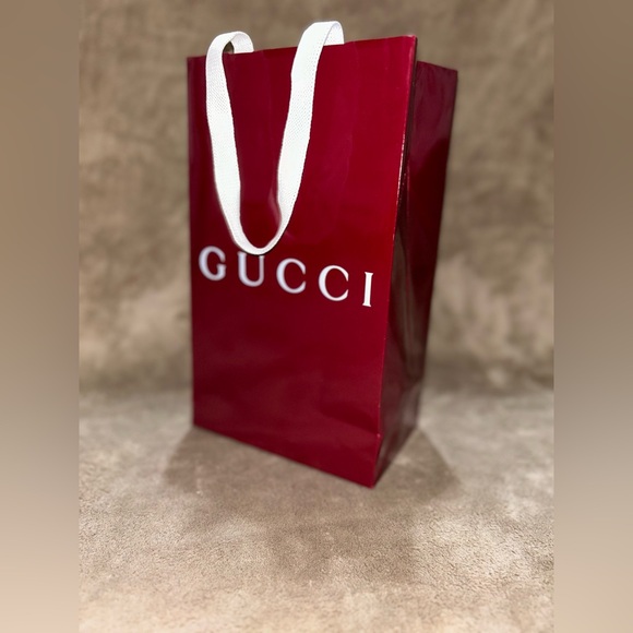 Gucci small/tall red velvet shopping bag - Picture 4 of 7